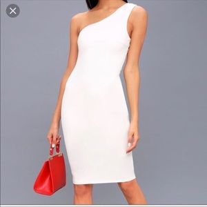 White Lulu’s one shoulder dress